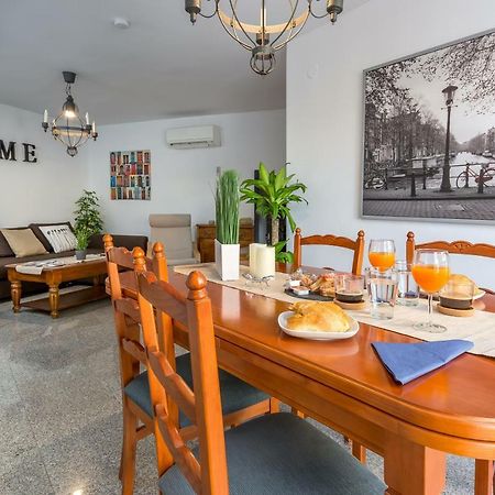 Sf Carihuela Luxury Suite Torremolinos Eksteriør bilde