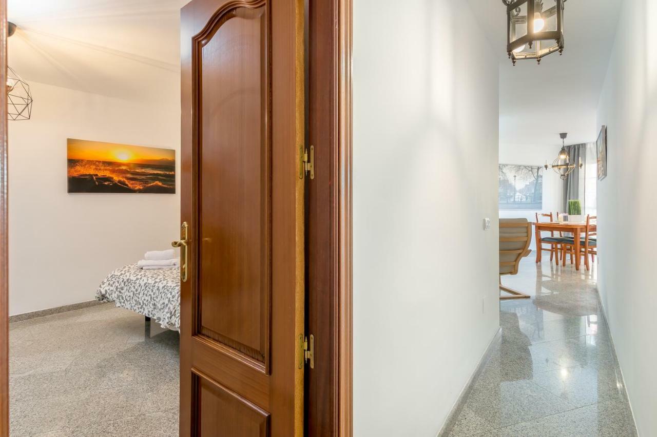 Sf Carihuela Luxury Suite Torremolinos Eksteriør bilde