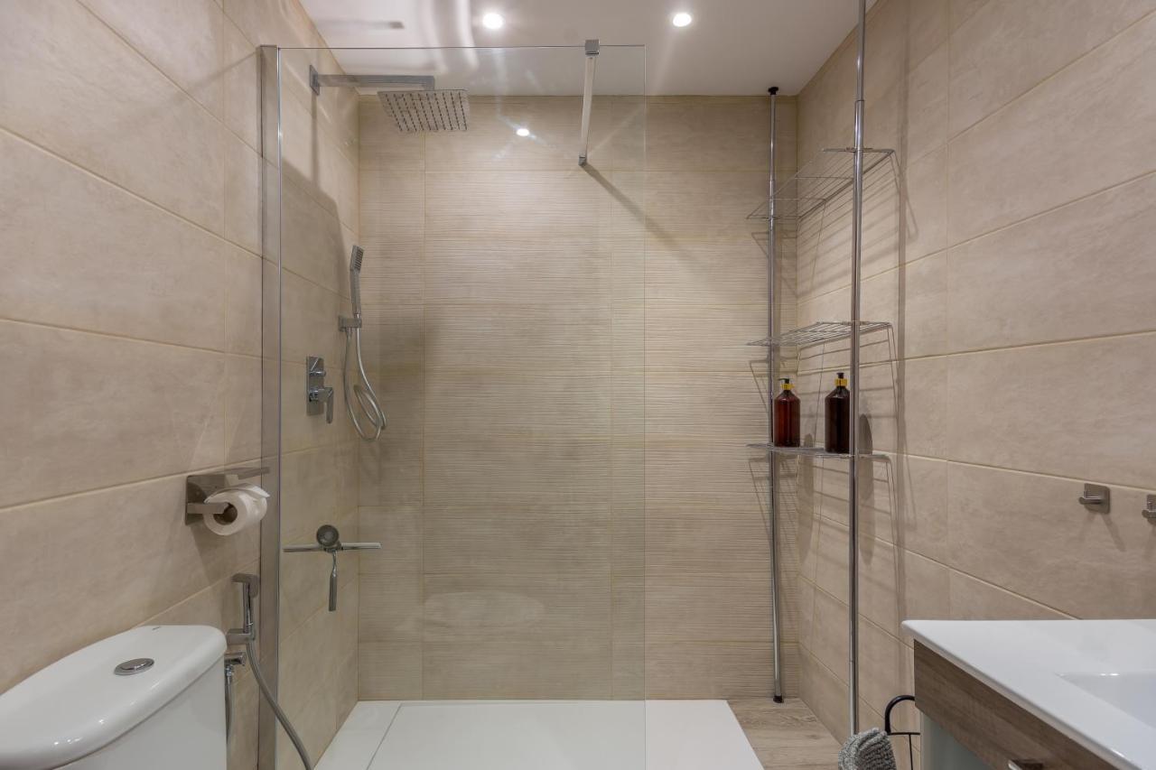 Sf Carihuela Luxury Suite Torremolinos Eksteriør bilde